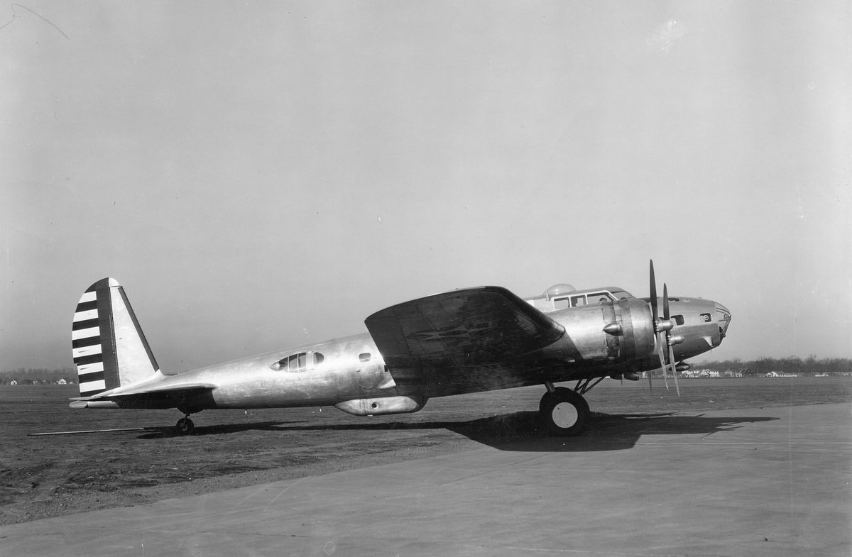 MachinaLabs_'s tweet image. RoboForming unlocks manufacturing possibilities traditional processes can’t… like restoring the oldest surviving B-17 Flying Fortress.
We’re proud to see the Air Force Rapid Sustainment Office and @UDRI_1 using our #RoboCraftsman to produce a custom part for a one-of-a-kind…