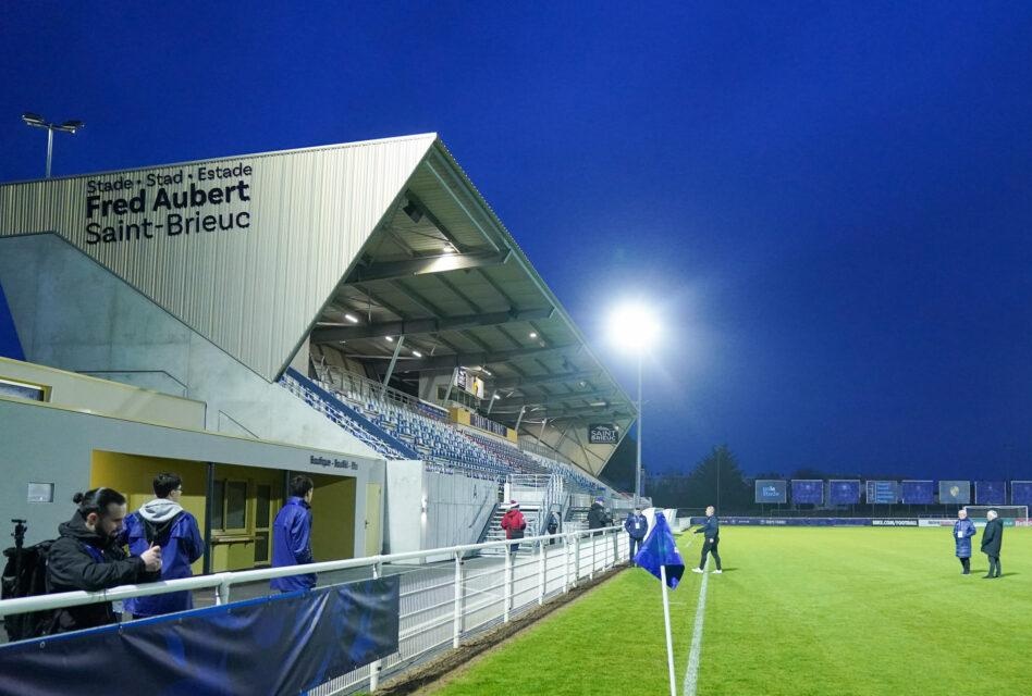 MeteoFootMaps's tweet image. 🚨 LA QUESTION EST CLAIRE.

✍️ À COMBIEN DE KILOMÈTRES HABITEZ-VOUS DU STADE DE L'ÉQUIPE QUE VOUS SUPPORTEZ ?

#Ligue1 #Ligue2 #National