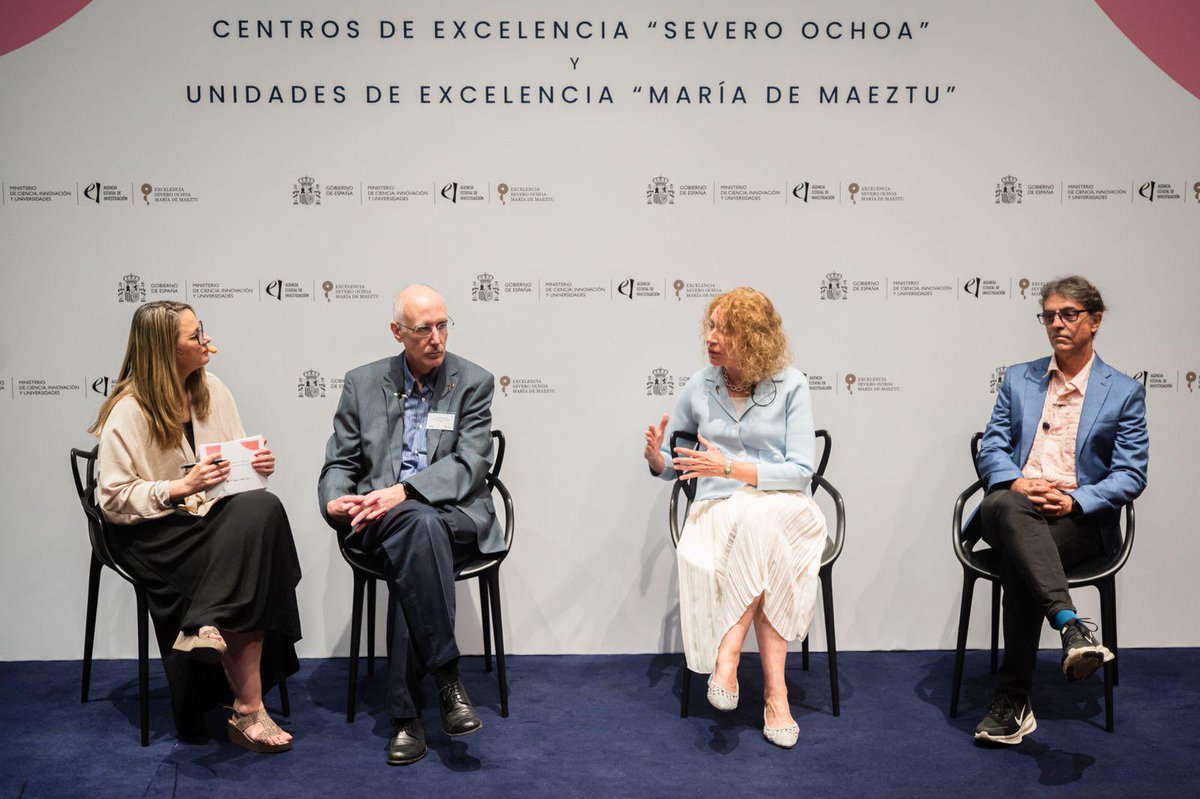 ✅La ministra de @cienciagob ha entregado las acreditaciones de excelencia Severo Ochoa y María de Maeztu 2024.

🗣️<a href="/DianaMorantR/">Diana Morant</a>: “Sois la vanguardia de la España que se apoya en la ciencia, eje esencial de un proyecto democrático, social y económico”.

ciencia.gob.es/Noticias/2025/…