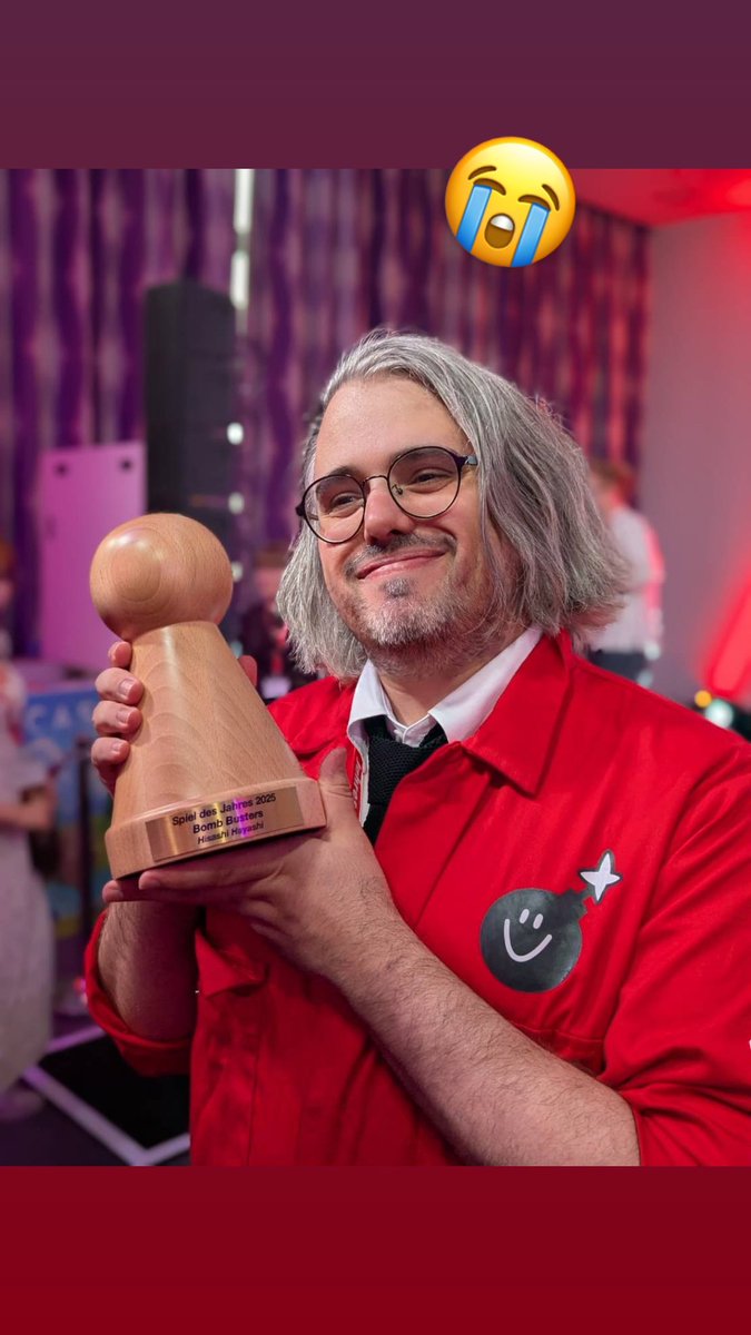 BOMB BUSTERS won the SPIEL DES JAHRES! So proud of everyone, and so lucky for the opportunity to illustrate that game!
#boardgames