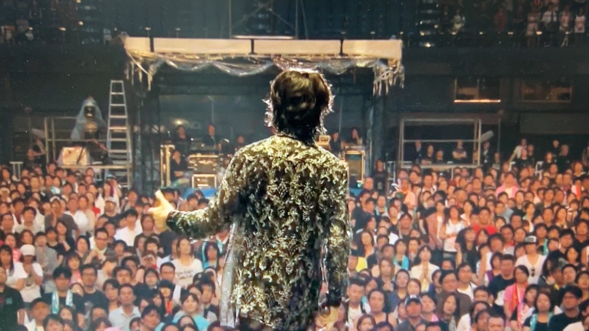 Tomy69127026988's tweet photo. PERSONAL JESUS ONLINE
Stream GiG
配信ありがとうございました♬
何度となく映し出される、氷室さんの背中。
改めて、まだまだその背中を追いかけようと感じました♬
#氷室京介
#PERSONAL_JESUS_ONLINE
#StreamGiG https://t.co/qoOJHM9Hsm