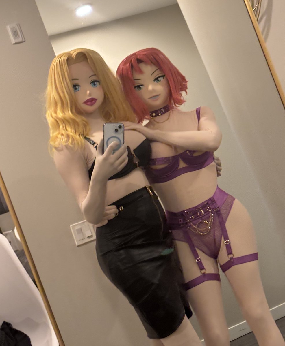 Mistress Vivian (@encasedenigma) on Twitter photo We’re waiting for you 😈
I’ve had quite a few people ask if <a href="/SibarlySkye/">Sibarly Skye</a> is me, hopefully this answers that question. We’re waiting for you 😈
I’ve had quite a few people ask if <a href="/SibarlySkye/">Sibarly Skye</a> is me, hopefully this answers that question.