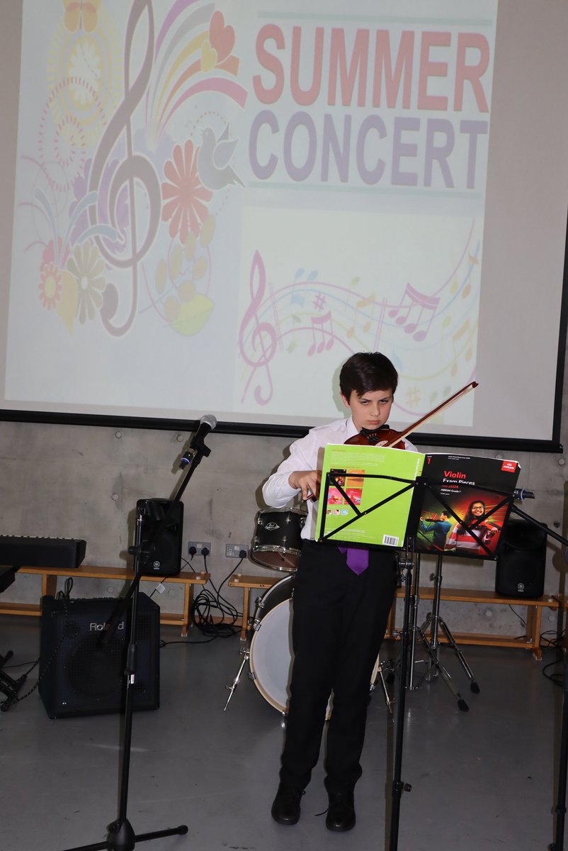 StratfordSch's tweet image. ✨🦉 Summer Music Concert ✨🦉

Our students rocked the stage with incredible vocals, stunning instrumentals, and a beautiful dance performance! A night full of talent, passion, and unforgettable moments. 🎤🎸💃 #StudentConcert #LiveMusicMagic #TalentedPerformers”