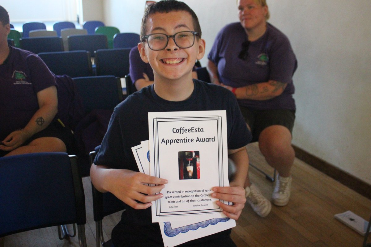 St Joseph's Specialist Trust (@stjoscranleigh) on Twitter photo At St Joseph's we celebrate everything that our young people achieve.
They have all made exceptional progress and continue to show us all of their hard work.
Our education and therapy team are extremely proud of the journey each student is taking.
<a href="/ABDiocese/">Roman Catholic Diocese of Arundel & Brighton</a> <a href="/CISCSchools/">CISC</a> At St Joseph's we celebrate everything that our young people achieve.
They have all made exceptional progress and continue to show us all of their hard work.
Our education and therapy team are extremely proud of the journey each student is taking.
<a href="/ABDiocese/">Roman Catholic Diocese of Arundel & Brighton</a> <a href="/CISCSchools/">CISC</a>
