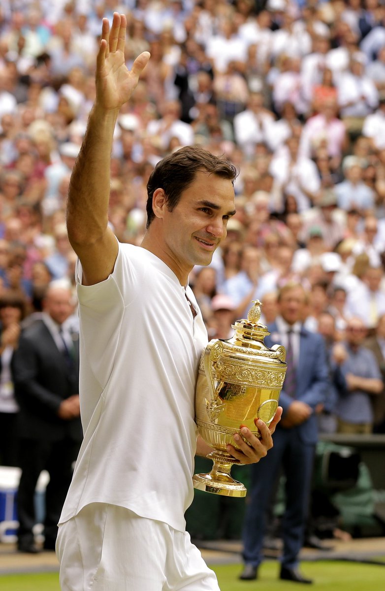 Yasser_RF103's tweet image. 1️⃣6️⃣ / 0️⃣7️⃣ / 2️⃣0️⃣1️⃣7️⃣
#Federer #RForever
#Wimbledon 8 🏆
❤️