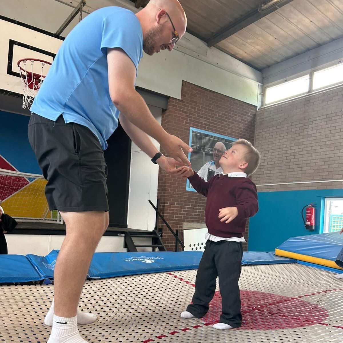 footprintscec's tweet image. We run a number of after school sessions for children living with disabilities….
Epic Bounce - epicbounce.raiselysite.com
We Belong - officialsoccerschools.co.uk/nottscounty/we…
