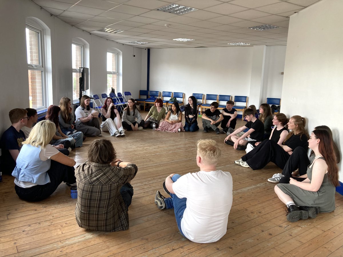 Cinemagic's tweet image. Last week, we had our first 2025 Cross Border Short Film Academy session. Thank you to all our participants who joined us! We can&apos;t wait to see your ideas go from script to screen 🎬

#Cinemagic #FilmFestival #CrossBorder #ShortFilm

Programme supported by @Education_Ire
