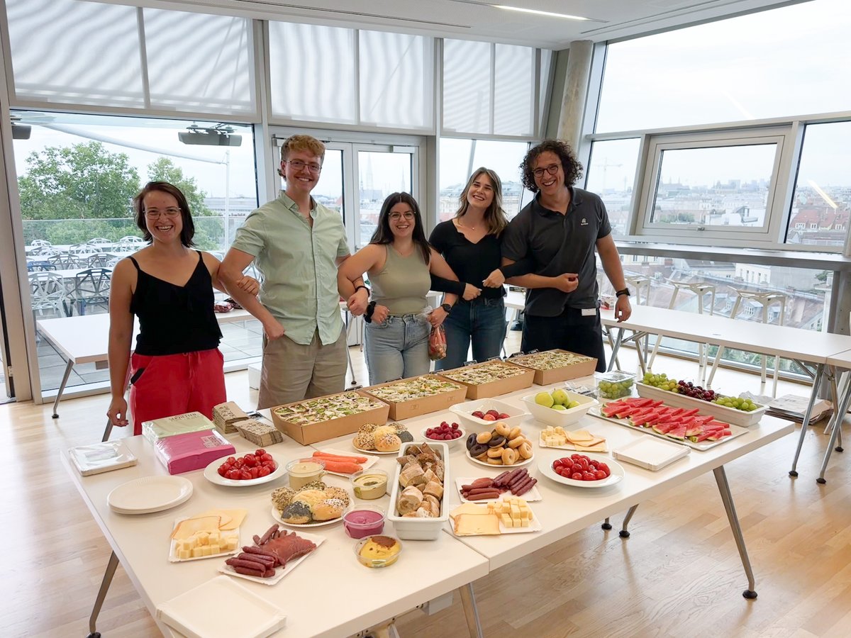 CeMM_News's tweet image. Yesterday, CeMM PhD reps hosted our Summer Picnic in the CeMM cafeteria! 🌇   
Colleagues came together to relax, connect &amp;amp; exchange ideas overlooking Vienna&apos;s beautiful cityscape. Thanks to everyone who joined &amp;amp; to our PhD reps for a great get-together despite the weather! 🙌