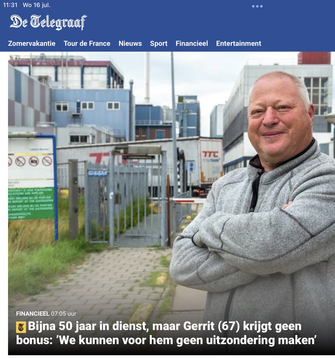 EN DIE LUI AAN DE TOP HUN ZAKKEN MAAR VULLEN..WALGELIJK.