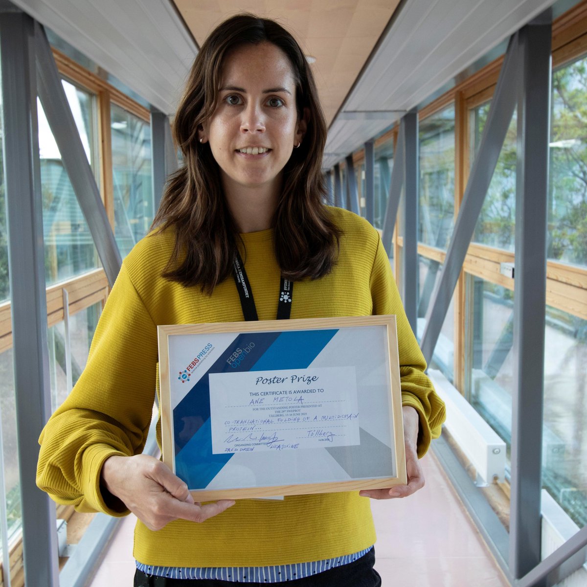 FEBSOpenBio's tweet image. 🏅 Congratulations to @Ane_biochem @Stockholm_Uni, winner of the FEBS Open Bio Poster Prize at the “28th Swedish Conference on Macromolecular Structure & Function”, Tällberg, Sweden with the work "Co-translational folding of a multidomain protein: de novo folding occurs through…