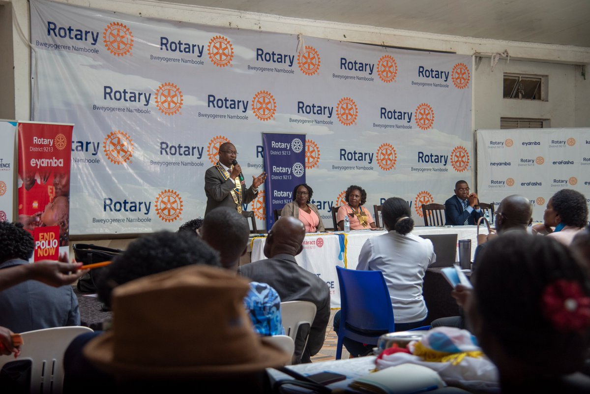 rcbnuganda's tweet image. We officially hosted DG Geoffrey M. Kitakule @GKitakule the RCBN way!
He urged us to stay engaged with our communities, support the youth and fellow Rotarians, and consistently showcase Rotary’s impact.
#RotaryEyamba
#ServiceAboveSelf
#uniteforgood