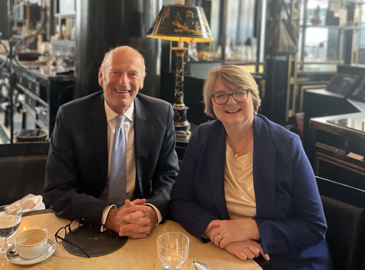 Rupert Goodman OBE DL, Chairman of BKS, thanks HE Kathy Leach for her exemplary service as His Majesty’s Ambassador to Kazakhstan and Honorary Patron of BKS. He congratulated Her Excellency on her new FCDO  appointment and passed on the very best wishes of all the Directors