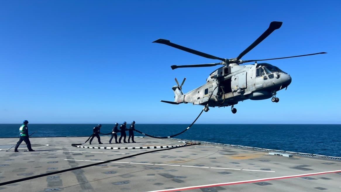 RoyalNavy's tweet image. 814 Naval Air Squadron joined nine @NATO allies for high-intensity Atlantic exercises involving ships, submarines and aircraft.
royalnavy.mod.uk/news/2025/july…