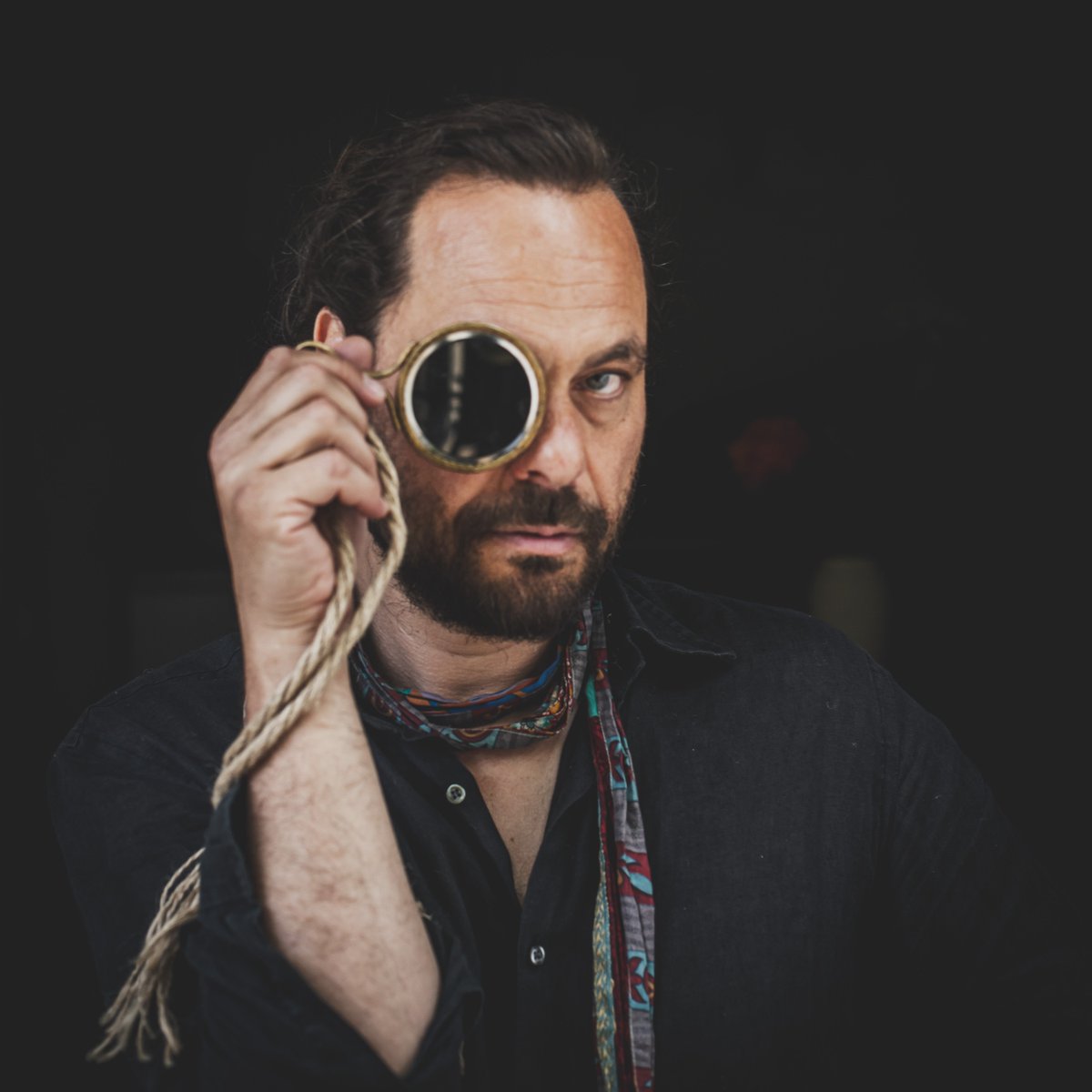 #RazOhara’s Memories Of Tomorrow is here! Dive into a blend of analogue synths &amp; soulful beats with ‘Vessel Of Love’ leading the way.

Get all the details here: doofdoof.co/2025/07/16/raz…