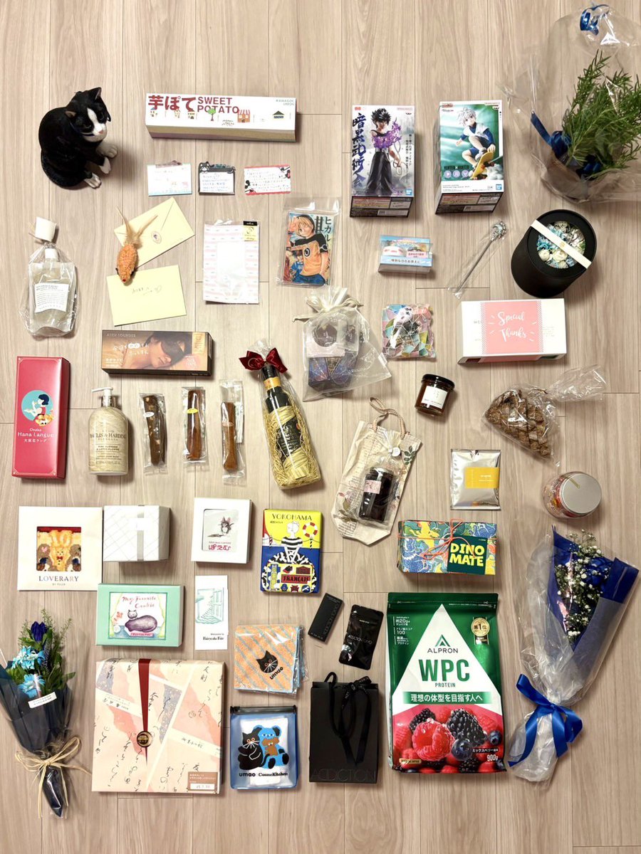 生誕Liveが終わって魂が抜けたみたいにぼーっとしてます…目覚ましも無視して爆睡したの、久しぶり。

Live観に来てくれて、同じ時間に同じ感動を共感してくれるってとんでもない愛だと思う
感想も大事に読みました。嬉しすぎた。

〝おめでとう〟ありがとう。7/15世界一ハッピーなバースデーでした🎂