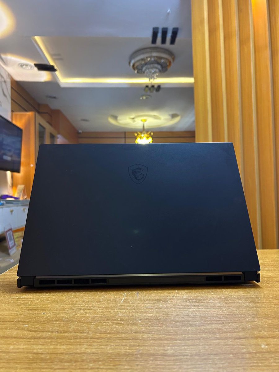 worldwidegadets's tweet photo. Gamers in the house I got something for you.

Mint 💯 
Asus Tuf Gaming F15 
Core i7 
16Gb 
13th Gen 
1TbSSD
8Gb Dedicated graphics 
Nvidia RTX 4060 
RGB keyboard light 
Available 🔥 

#LoveIsland #naijagamers #gamers #davodo #naija #VDM #wizkid #endpolicebrutality https://t.co/sBSFzv8vAJ