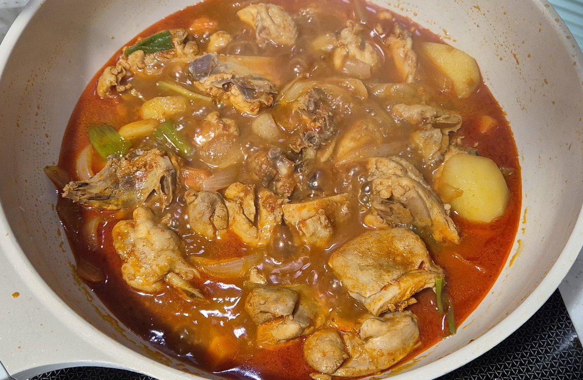 어제 해먹은 닭도리탕 정말 맛임ㅅ어