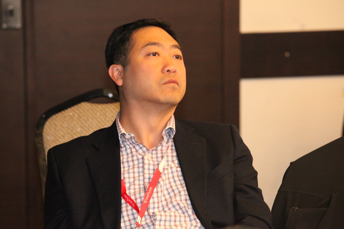 ConferenceAging's tweet image. Honored to have Dr. Weiwei Dang (Baylor College of Medicine, 🇺🇸) as a Keynote Speaker at #WCFA2025! 🧬

His talk on epigenetic &amp;amp; chromatin regulation of aging in stem cells offered deep insights into longevity science.

📸 Swipe for glimpses from his session!

@ScholarsConfer1