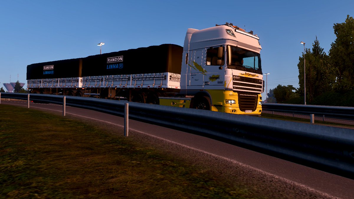 princegershom_'s tweet photo. Electronics from Brest to Stuttgart part 2
#VirtualPhotography
#EuroTruckSimulator2
#DAF
#BestCommunityEver
#logitechg29 https://t.co/q6fJ7AHFKH