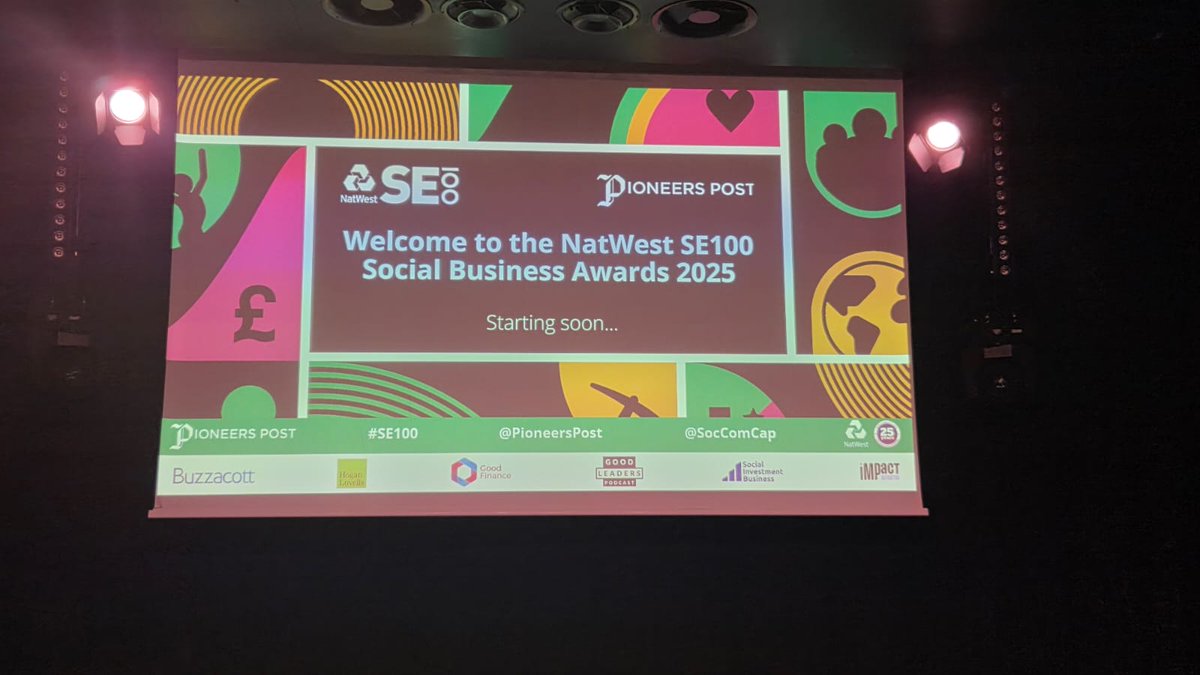 TheSocialInvest's tweet image. Last night SIB were in #Manchester at the Natwest #SE100 Social Business Awards and we were delighted to judge and present the Diversity Pioneer Award. Congratulations to all the winners. An inspiring evening, showcasing the important work #charities and #socialenterprises do