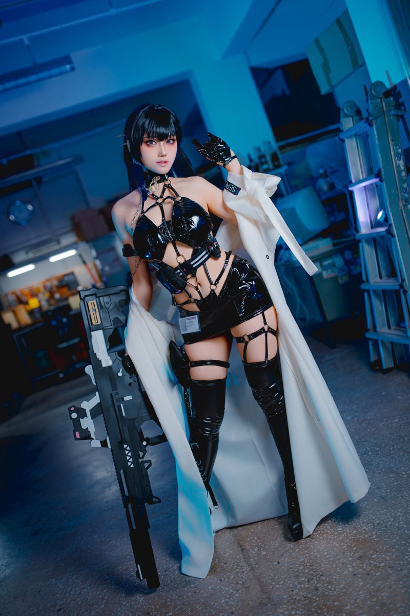 승리의 여신 니케

미하라 : n버섯

p. 파즈님 <a href="/fazz86tw/">FA-010A-파즈님a</a> 
로드아웃스튜디오

*추가사진(블로그)*
blog.naver.com/eaeneaen/22393…

#GoddessofVictoryNIKKE  #NIKKE
#勝利の女神NIKKE  #勝利女神妮姬 #胜利女神NIKKE
#コスプレ #cosplay  #코스프레 
#Mihara #米哈拉