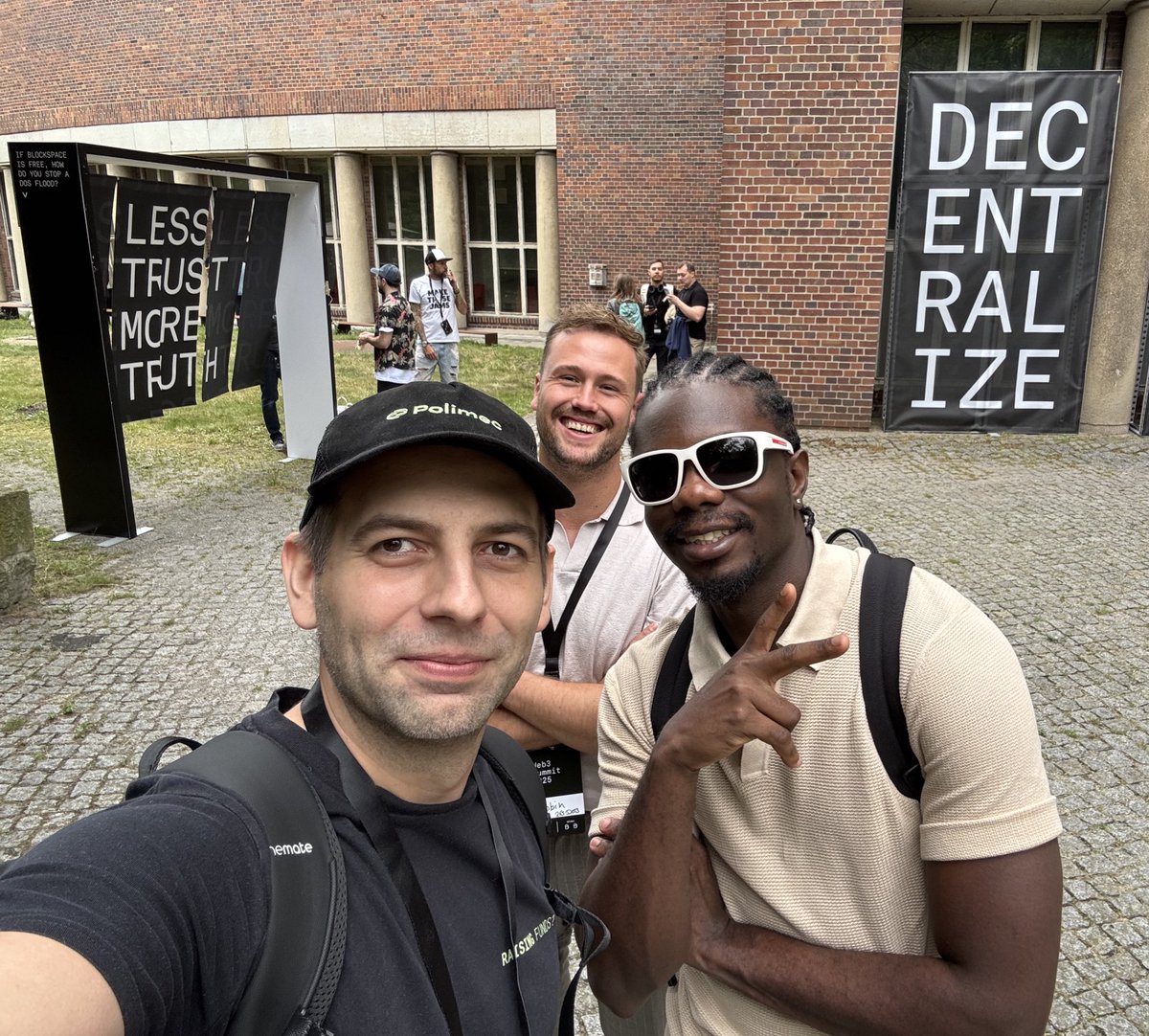 bakktofuture's tweet image. Connecting the DOTs…