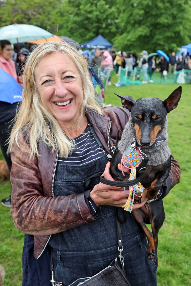 AllDogsMatter's tweet image. Wishing friend and supporter of ADM, @annawebbdogs, the very happiest of birthdays!🎂 🎉
We hope your day is filled with love, laughter and dogs! 🐶
#happybirthday #dogrescue