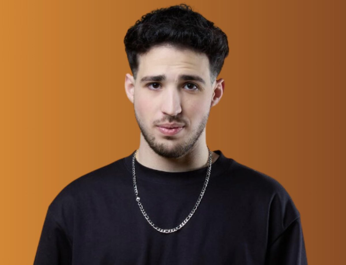 🚨🇫🇷 ALERTE INFO | L’influenceur Ethan Berrebi, 23 ans, a été mis en EXAMEN pour VIOL et laissé libre sous contrôle judiciaire.

Une jeune femme de 18 ans affirme que ce dernier l’a VIOLÉE dans une voiture, sur un parking. 

(Le Parisien)