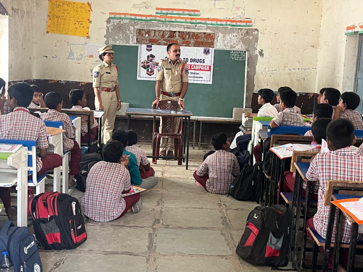 👮Today i.e, on 16.07.2025, I (P. Parusharamu), Inspector of Police Ghatkesar, along with WSIP Heena and Patrol mobile staff, conducted a Drug Awareness programme at ZPHS Boys High School, Ghatkesar, and addressed regarding drug addiction and its Complications👮