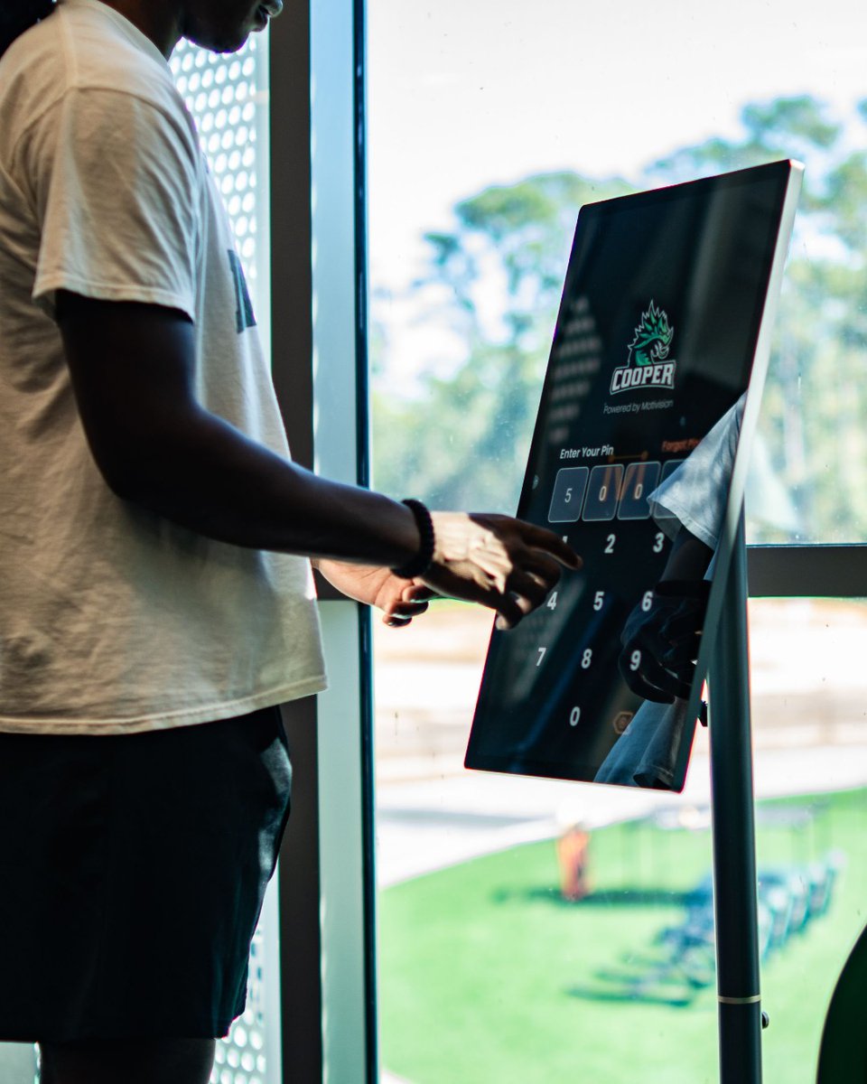 PMXProMaxima's tweet image. PMX is taking training to the next level with Motivision! 💥 Powered by advanced camera technology, this platform tracks millions of body movements per second to provide personalized insights and real-time performance analysis.
#motivision #smarttraining #performanceanalysis