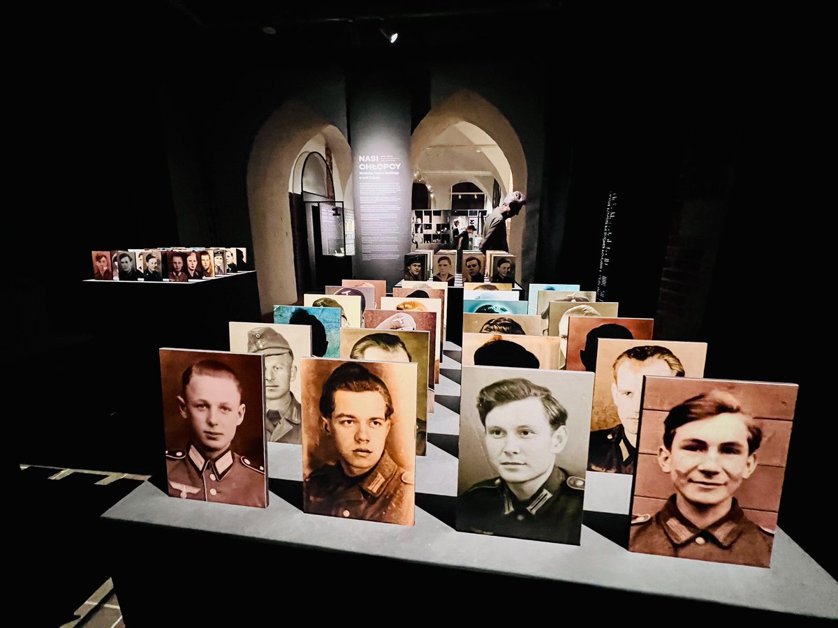 Jakub Knera tweet media