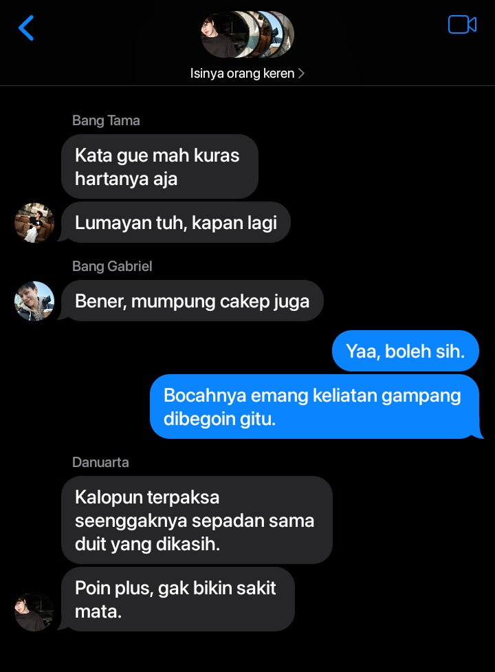 jakrapatriot's tweet photo. #WilliamEst AU — Twin Flame
Boyfrent vol. 2 (Bima's POV)

Dari awal Bima cuma open boyfriend rental ke cewek karena tau dia sukanya cowok. Semua berjalan mulus, sampai akhirnya Saddam, adik mantan terakhirnya itu dateng dan bikin semuanya jadi ribet. 

© Jakrapatriot https://t.co/cs3lD2T8MV