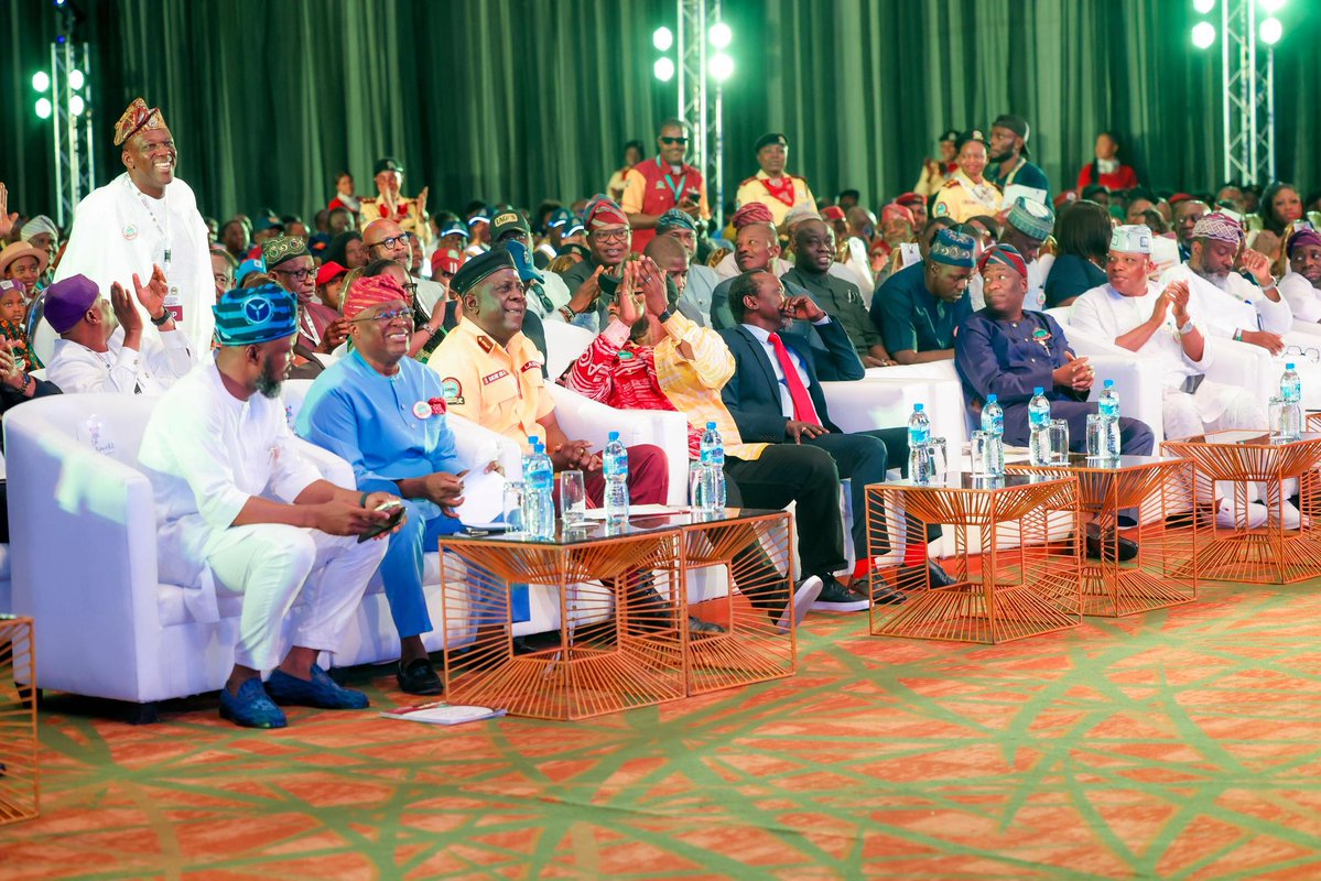 DrKayodeOpeifa's tweet image. LASTMA : The Masterstroke of Public Policy in Nigeria.

25 years ago, @followlasg took a bold step toward solving what seemed intractable, urban gridlock. With @followlastma, we didn’t just enforce traffic laws, we designed a sustainable institution rooted in context, necessity,…