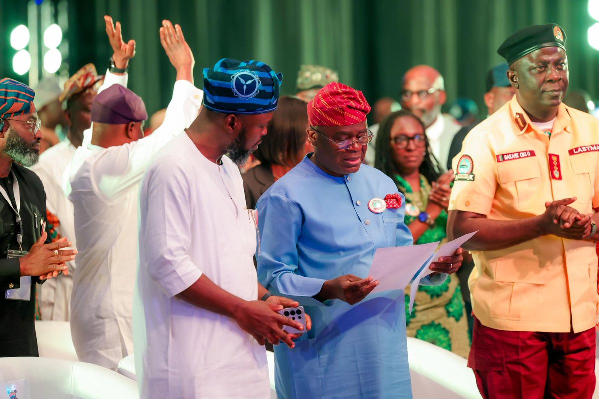 DrKayodeOpeifa's tweet image. LASTMA : The Masterstroke of Public Policy in Nigeria.

25 years ago, @followlasg took a bold step toward solving what seemed intractable, urban gridlock. With @followlastma, we didn’t just enforce traffic laws, we designed a sustainable institution rooted in context, necessity,…