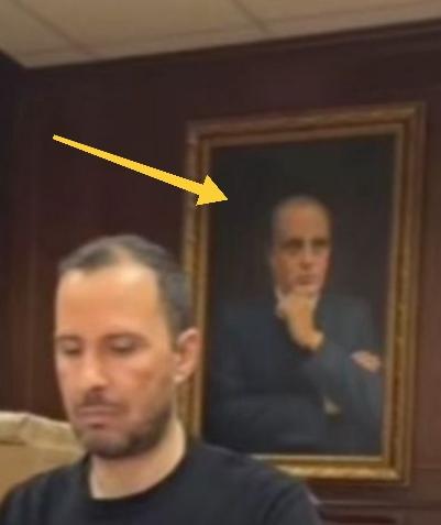 christoskostaki's tweet image. Ο ορισμός του παρανοϊκού νάρκισσου. Για να καταλάβετε ποιος θέλει να μας κυβερνήσει!! Και τα πρόβατα σταυρώνουν ψηφοδέλτια!!
Έχει κάνει πορτραίτο τον εαυτό του να τον προσκυνούν. Αυτό είναι από ανάρτηση του Φραγκοδίφραγκου
@velopky #ναρκισσος