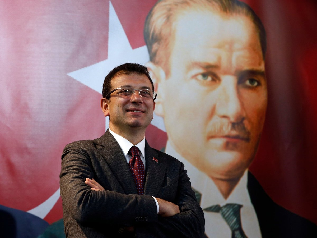 İBB Başkanı ve Cumhurbaşkanı adayımız Ekrem İmamoğlu, Akın Gürlek'i hedef gösterme suçlamasından beraat etti!
Akın Gürlek'e karşı tehdit ve hakaret etmekten 1 yıl 8 ay hapis cezası verildi

#imamoğluengellenemez