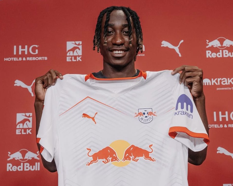 AG Deportes (@agdeportesnews) on Twitter photo #AGAlemania 🇩🇪 | YAN DIOMANDE, AL LEIPZIG
🥒 | El joven extremo de 18 años ficha por el <a href="/RBLeipzig/">RB Leipzig</a>, procedente del <a href="/CDLeganes/">C.D. Leganés</a>.
💰| El conjunto alemán ha pagado su cláusula de rescisión de 20 millones de euros.
✍️ <a href="/moiisessaanchez/">Moisés Sánchez Roldán</a> #AGAlemania 🇩🇪 | YAN DIOMANDE, AL LEIPZIG
🥒 | El joven extremo de 18 años ficha por el <a href="/RBLeipzig/">RB Leipzig</a>, procedente del <a href="/CDLeganes/">C.D. Leganés</a>.
💰| El conjunto alemán ha pagado su cláusula de rescisión de 20 millones de euros.
✍️ <a href="/moiisessaanchez/">Moisés Sánchez Roldán</a>