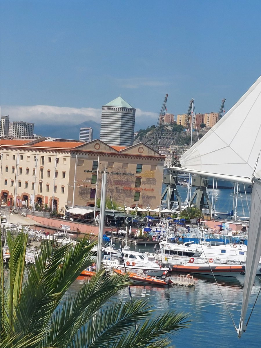 Genova !! 🇮🇹😀🌞❤️❤️