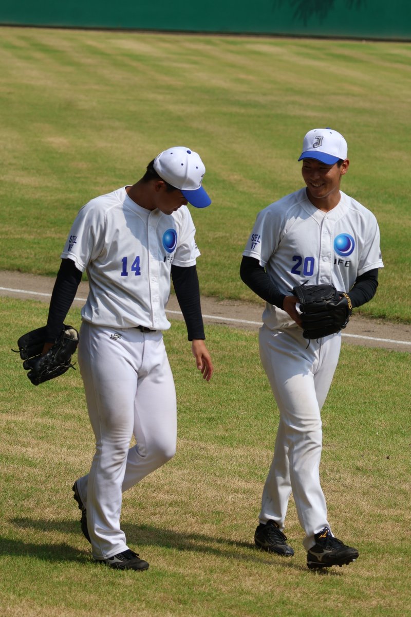 eriierii_erii_'s tweet photo. 今日ブルペンにいた安岡くんと長野くん
一緒にキャッチボールもしていました😊⚾
#JFE
#JFE西日本
#jfe https://t.co/Y8dHhGGezL