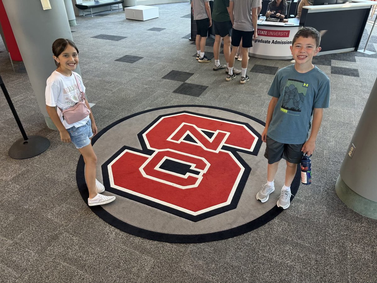 Lake Shore Public Schools (@mylsps) on Twitter photo 🌞 Summer days are drifting away, but the memories will last forever through photographs.
Send us pictures of you in Summer mode enjoying a vacation or staycation.
Email social@lsps.org and use #LSSL when posting your Summer Livin' fun: facebook.com/share/p/16g9jj…. #myLSPS 🌞 Summer days are drifting away, but the memories will last forever through photographs.
Send us pictures of you in Summer mode enjoying a vacation or staycation.
Email social@lsps.org and use #LSSL when posting your Summer Livin' fun: facebook.com/share/p/16g9jj…. #myLSPS