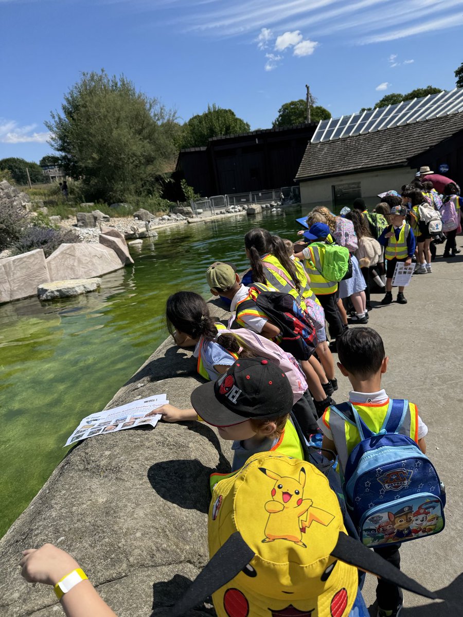 Ranikhet Academy (@ranikhetacademy) on Twitter photo KS1 have arrived and were greeted by some lovely penguins 🐧 ❤️ KS1 have arrived and were greeted by some lovely penguins 🐧 ❤️