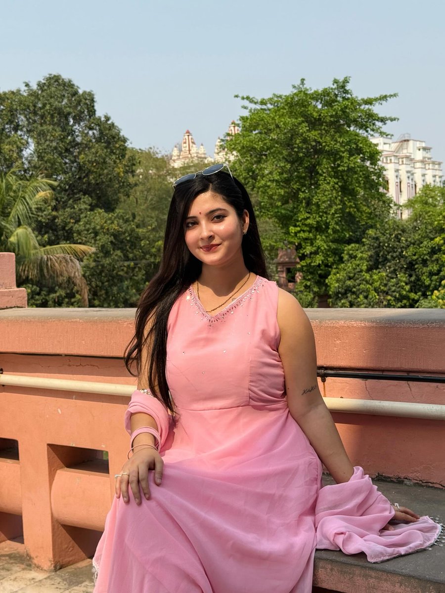 aapke insta pe kitne followers hai comment me bataye