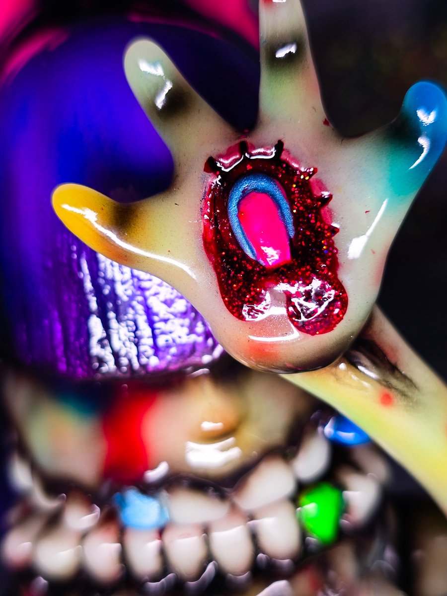 【告知拡散希望RTお願いします！】
🌀BUGるちゃん 抽選受付スタート🌀
⚡にぎるちゃん × BUG BUG ⚠️
7/27(日) Wonder Festival 2025 [幕張メッセ]
📍ブース番号：2-21-13（2ホール）

💥今回のラインナップは2種！

🩵『BUGるちゃん-BLUEJUICE-』(乳白クリアー)
🩷『BUGるちゃん-COLDROOT-』(※GID)