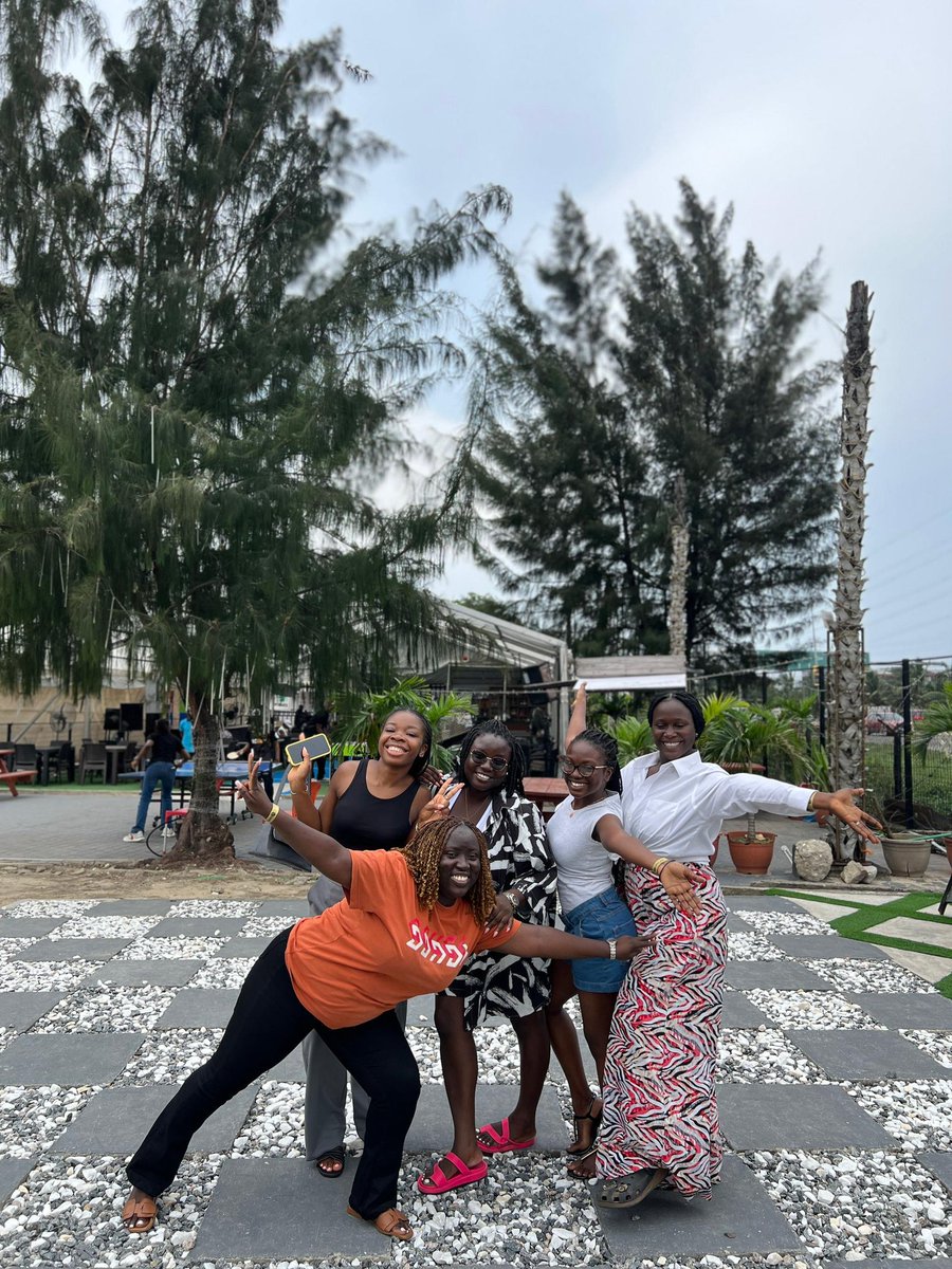 Sidinitiative's tweet photo. SID team took a well-deserved break to recharge, reconnect, and have some serious fun at Game Land, Lagos

Because even changemakers need game time! 

#sidsquad #funday #teambonding #wellnessatwork #wesresid https://t.co/UaZnYGxoqX