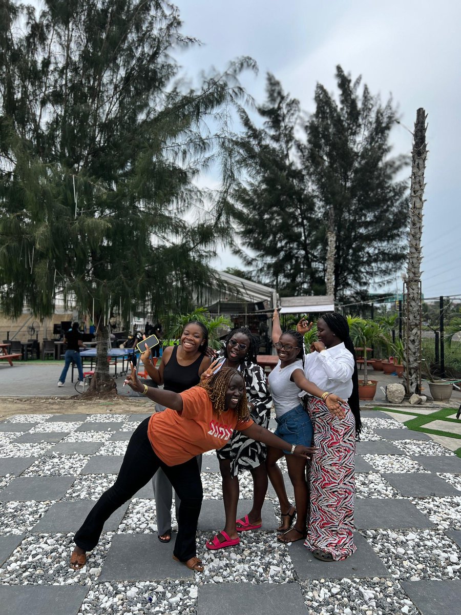 Sidinitiative's tweet photo. SID team took a well-deserved break to recharge, reconnect, and have some serious fun at Game Land, Lagos

Because even changemakers need game time! 

#sidsquad #funday #teambonding #wellnessatwork #wesresid https://t.co/UaZnYGxoqX