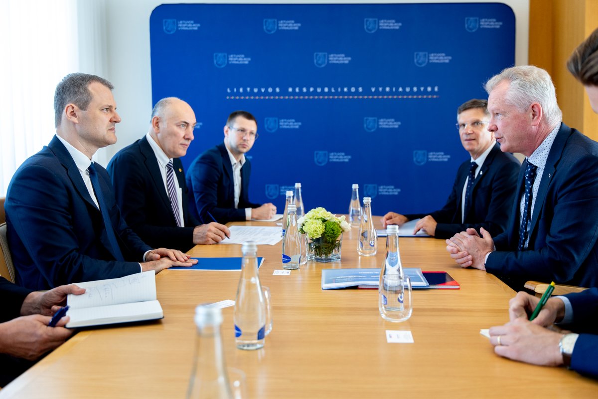 Vibrant and time-tested 🇱🇹-🇩🇪 business ties, like those with Schmitz Cargobull, make our partnership stronger, and our countries richer. Simplifying procedures, improving the business environment, and exploring new frontiers for cooperation are top of the list priorities for the