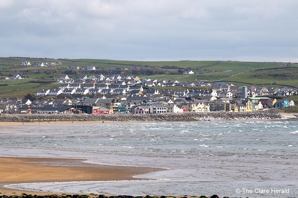 Council imposes swimming ban at Lahinch

clareherald.com/news/health-an…