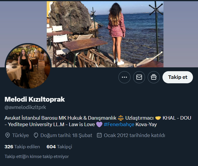 Cübbeli Ahmet'e "pislik, aşağılık, lağım çukuru" dediğim gerekçesiyle devam eden hakaret davamda Cübbeli Ahmet'in avukatlığını yapan hanımefendi.