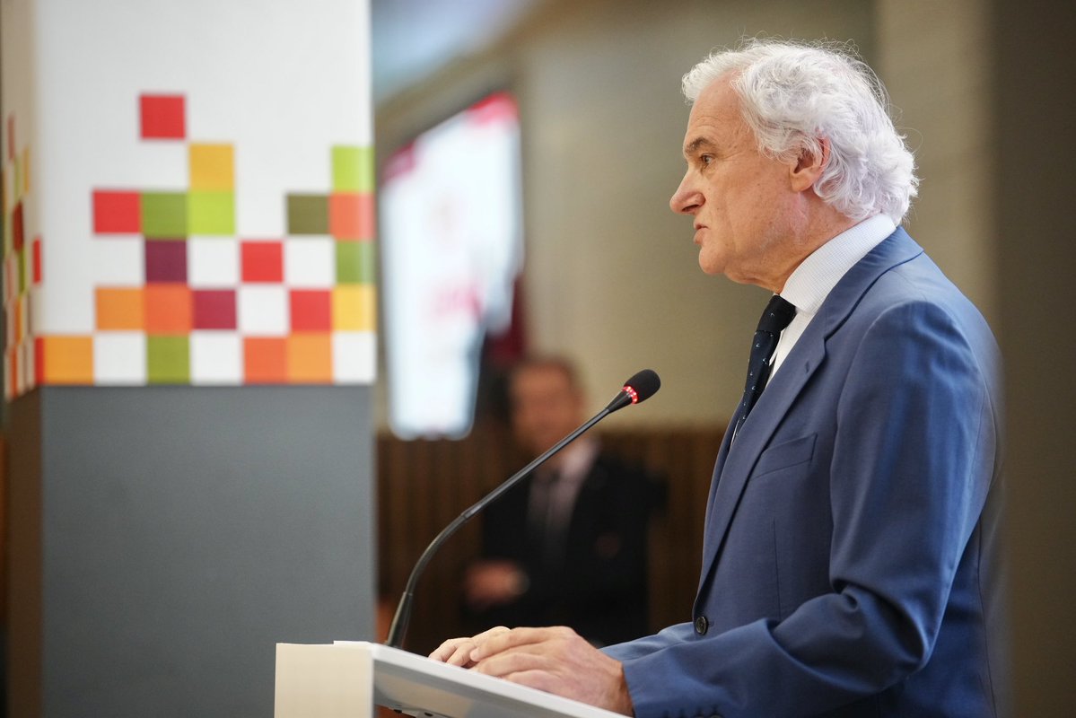 _CEIM_'s tweet image. 💬“Poner obstáculos a las empresas es poner en riesgo al empleo y la economía española” - @mgarridocierva, presidente de @_CEIM_ en la #AsambleaCEIM2025.
▶️ No te pierdas su intervención completa: youtu.be/ioB7OF_xtEM?fe…