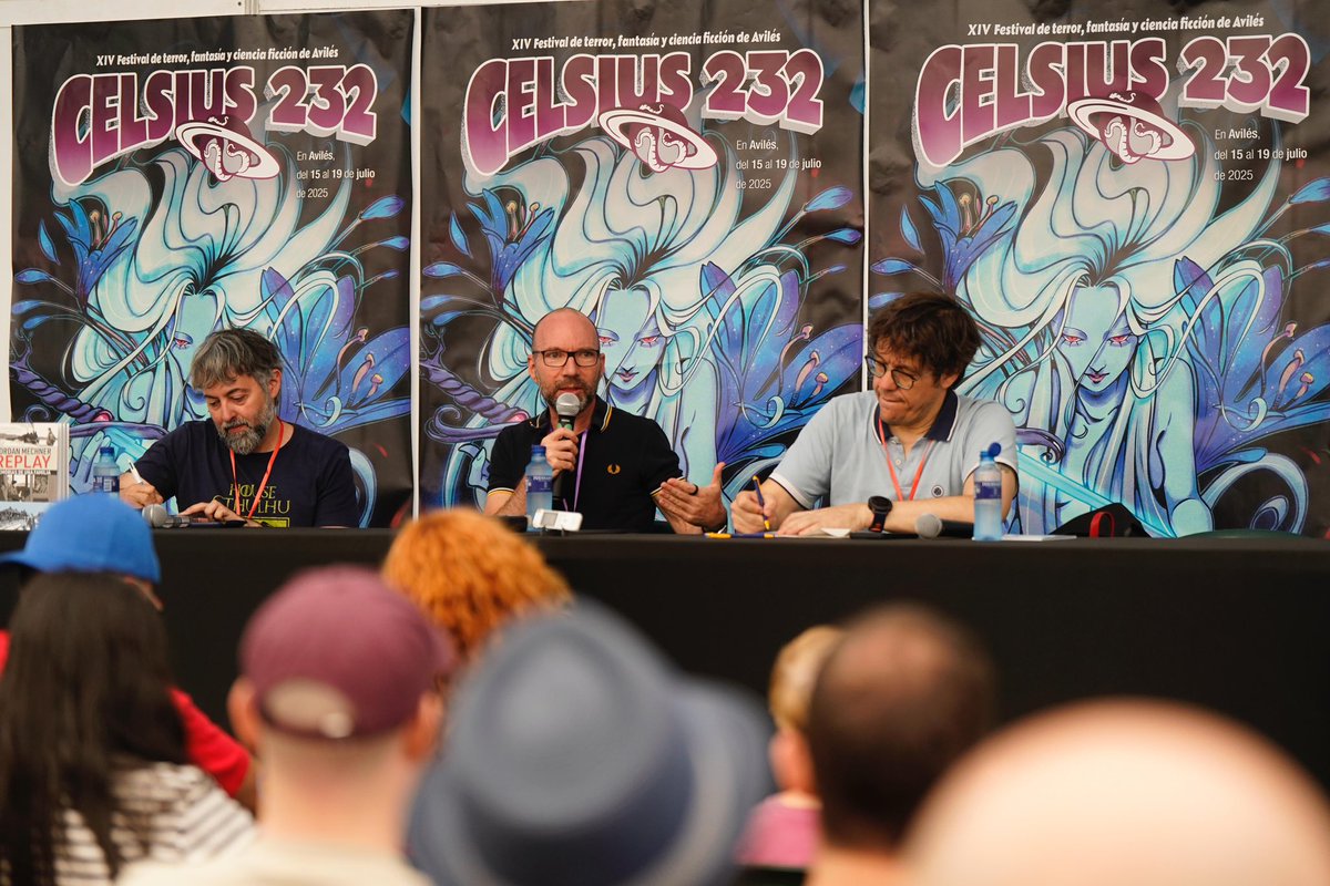 Celsius 232 (@festivalcelsius) on Twitter photo El talento de Jordan Mechner desborda de tal forma que le permite crear obras extraordinarias en multitud de lenguajes narrativos, como demostró en la conmovedora presentación de Replay: Memorias de una familia y otros cómics El talento de Jordan Mechner desborda de tal forma que le permite crear obras extraordinarias en multitud de lenguajes narrativos, como demostró en la conmovedora presentación de Replay: Memorias de una familia y otros cómics